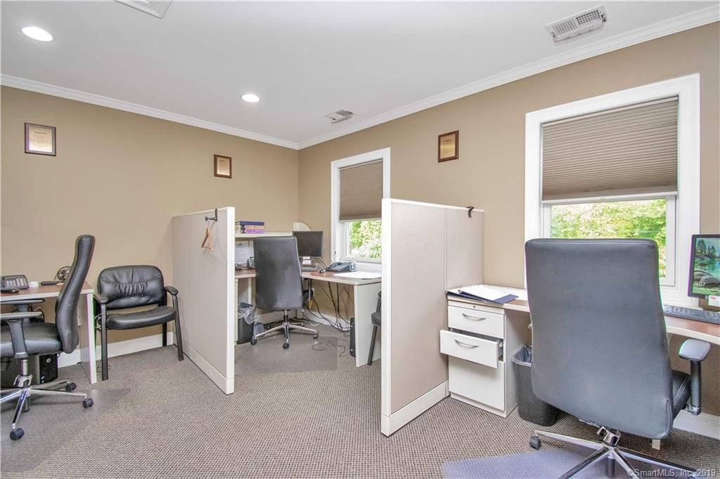 Suite 604 : 85 Felt Rd, South Windsor, CT, 06074